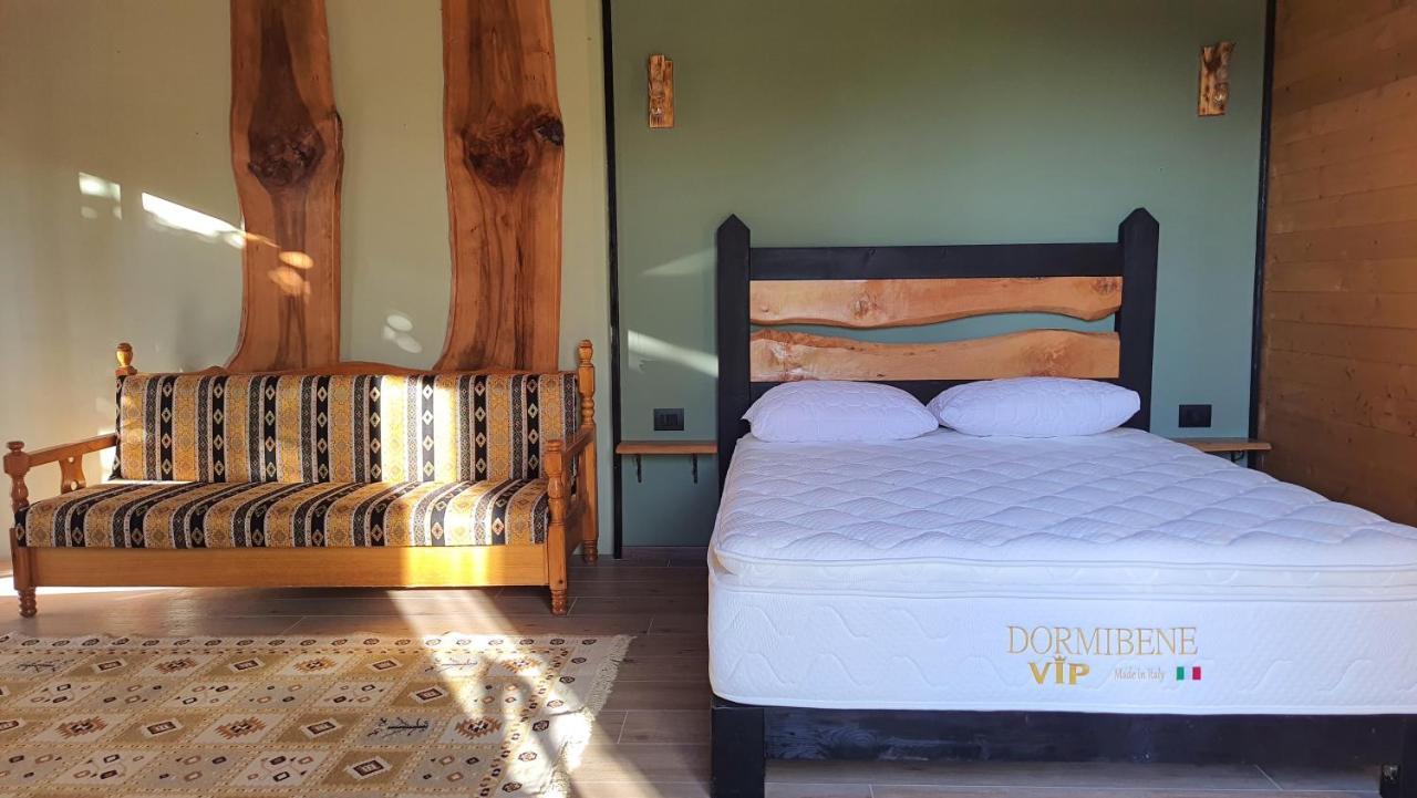 Room With Private Garden Shkoder Exterior photo